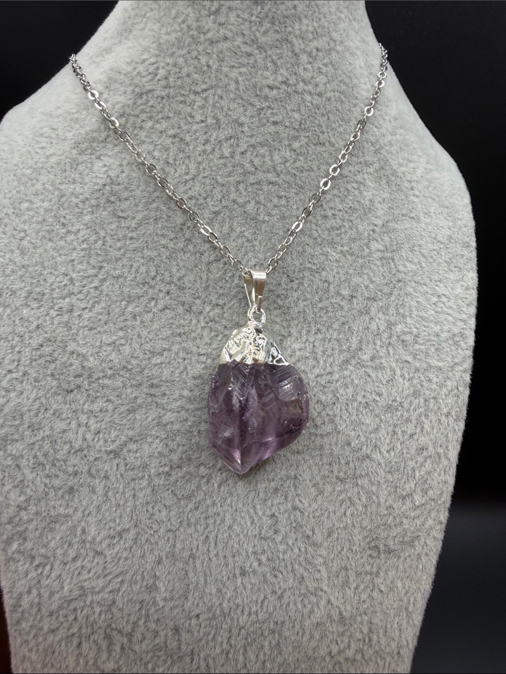 Amethyst Pendant Necklace w/ Silvertone Chain